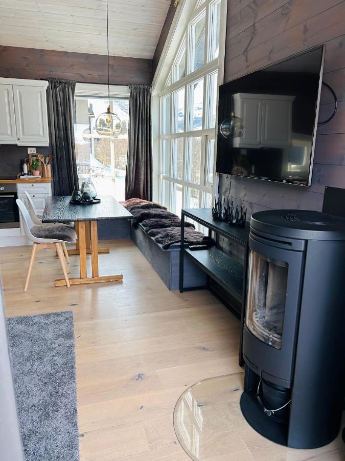 Ferienwohnung Central Mountain Penthouse Getaway, Strandafjellet Stranda  Exterior foto