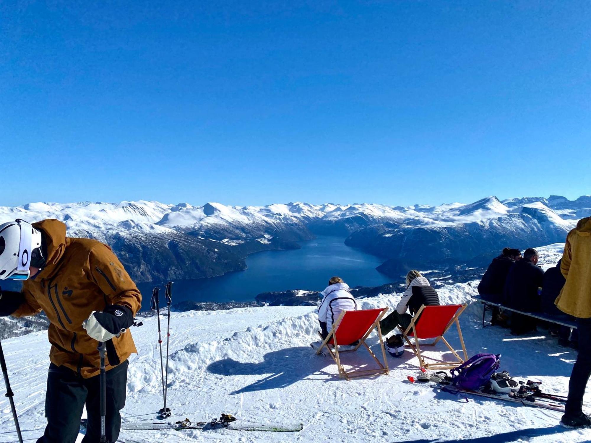 Ferienwohnung Central Mountain Penthouse Getaway, Strandafjellet Stranda  Exterior foto